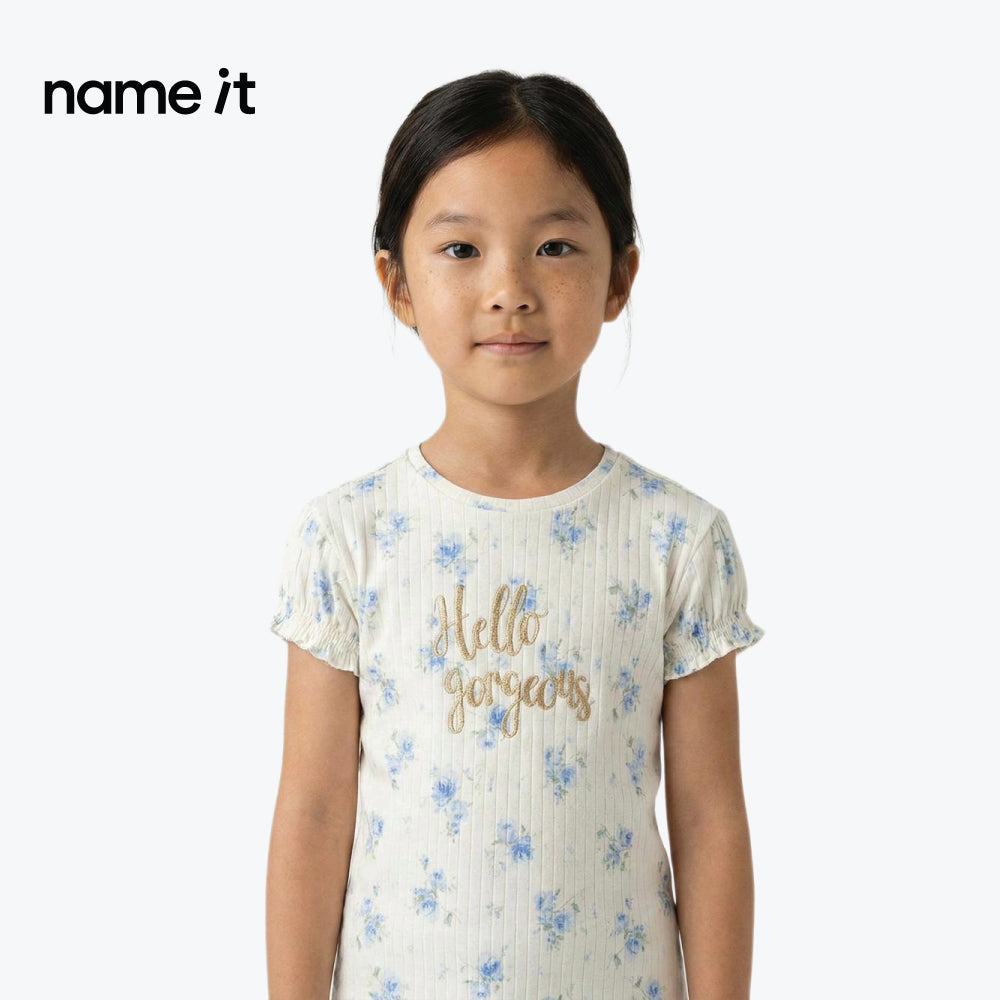 NAME IT T-SHIRT WHITE WITH BLUE FLOWERS 'SWEET DREAMS'